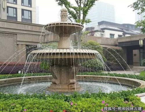 福建石雕水缽噴泉 凝固的流水，永恒的藝術(shù)